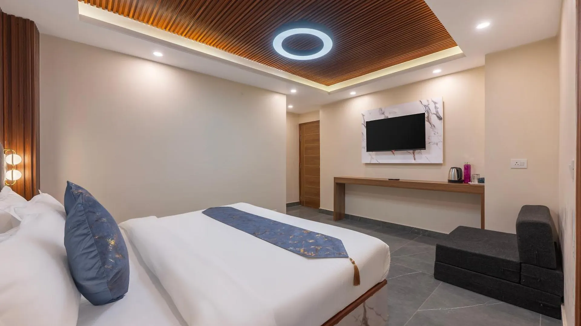 Snow Land Shimla Bed & Breakfast India